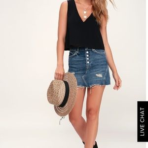 Lulu's Tops - Black Crop Top Lulu's Tops - Black Crop Top